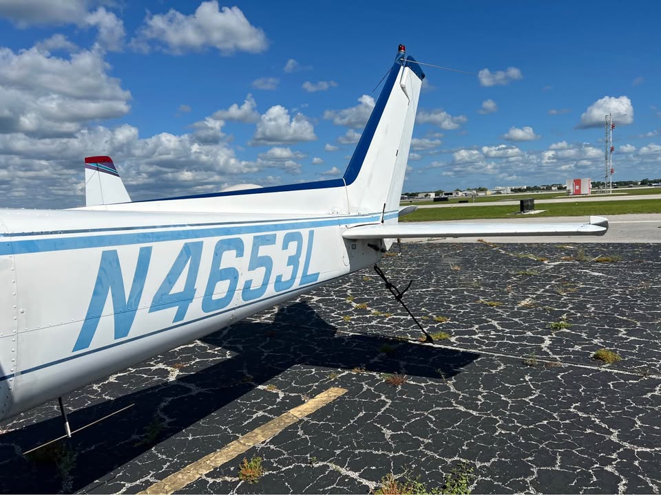 1980 Cessna 152, photo 3