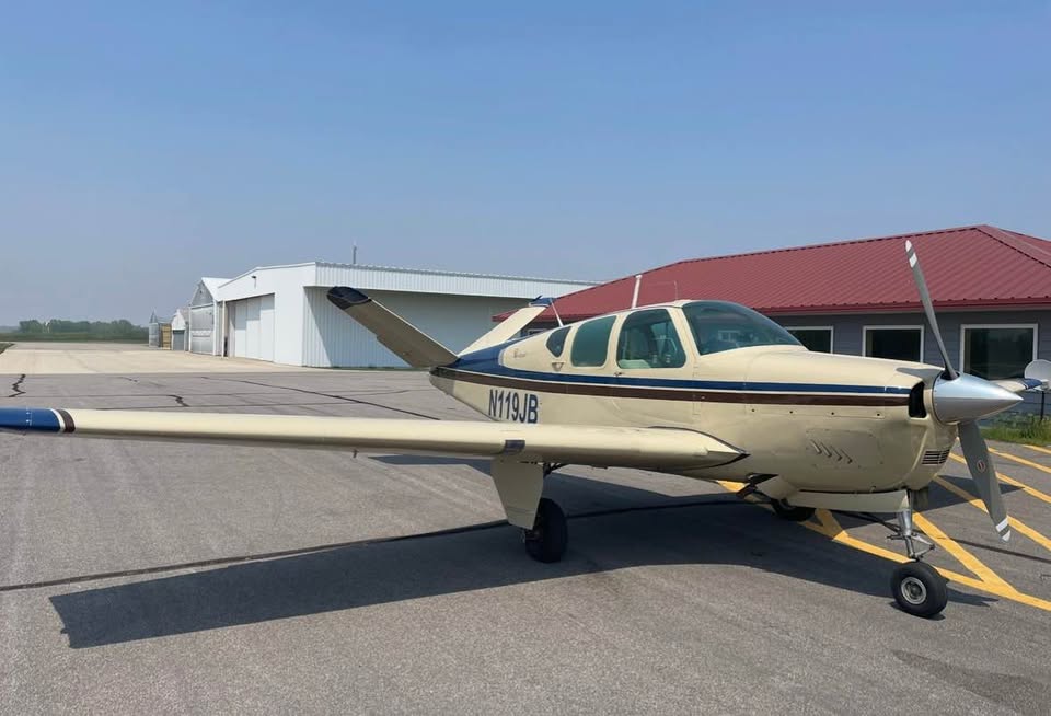 1958 Beechcraft J35, photo 11