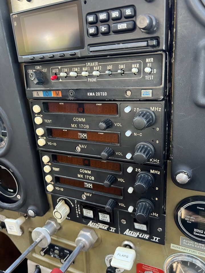 1966 Cessna skyhawk 172g, photo 3