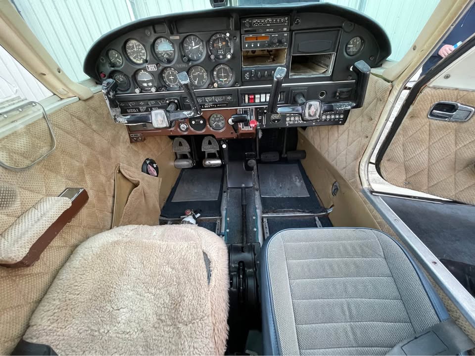1970 Piper Cherokee 180, photo 4