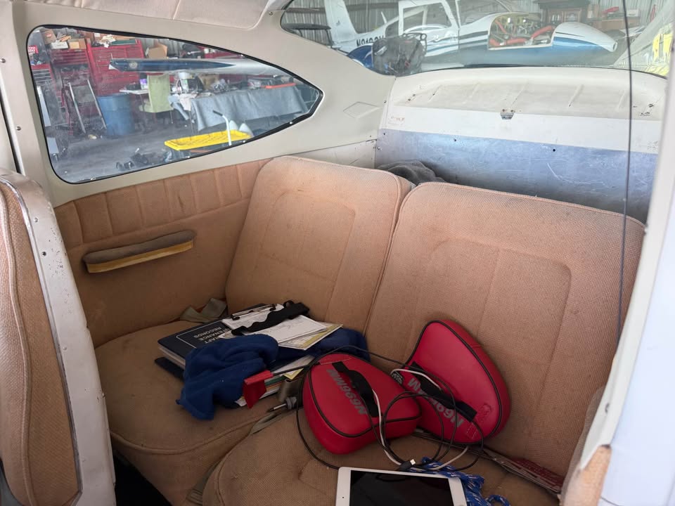 1968 Cessna 182l, photo 13