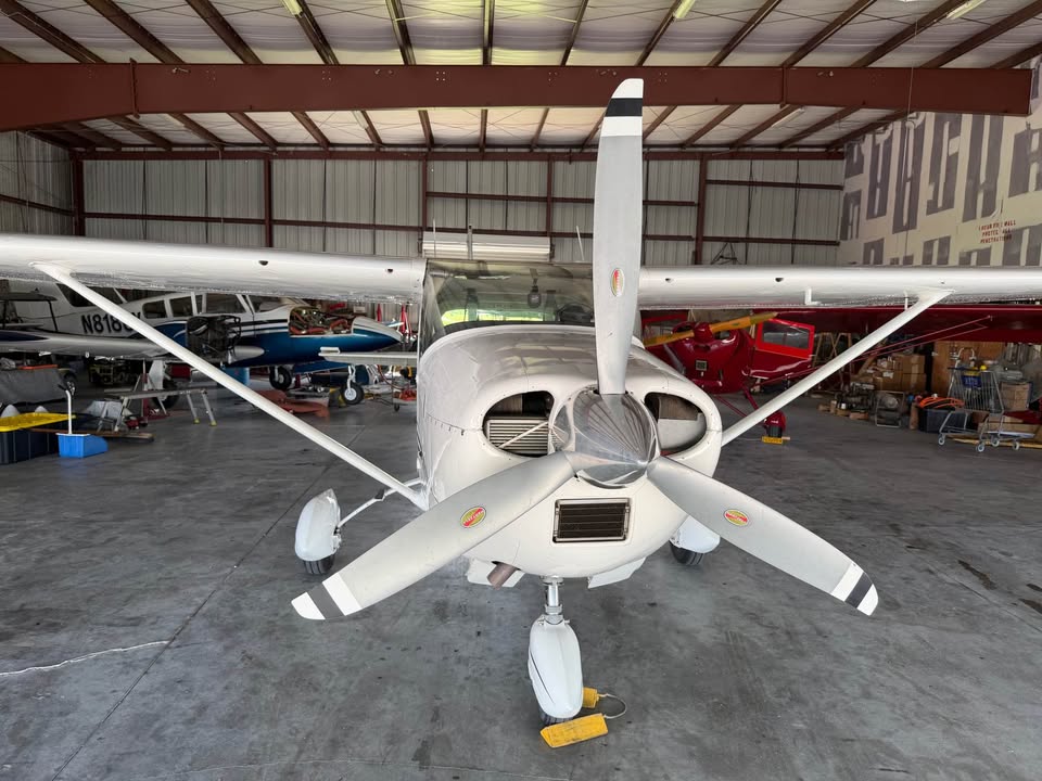 1968 Cessna 182l, photo 7