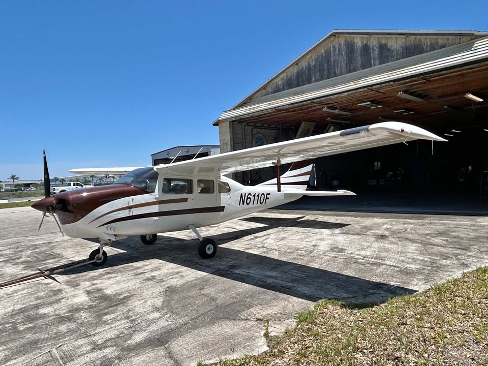 1968 Cessna Cesna 210 h centurion, photo 1