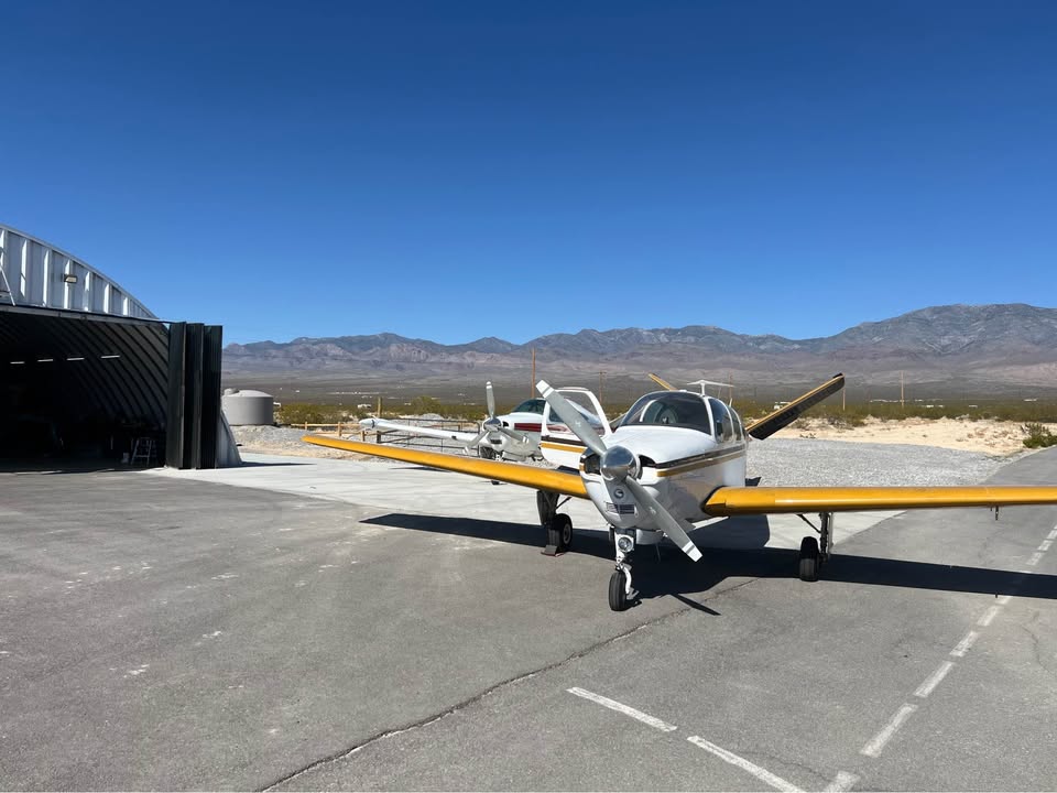 1962 Beechcraft Bonanza P35, photo 3