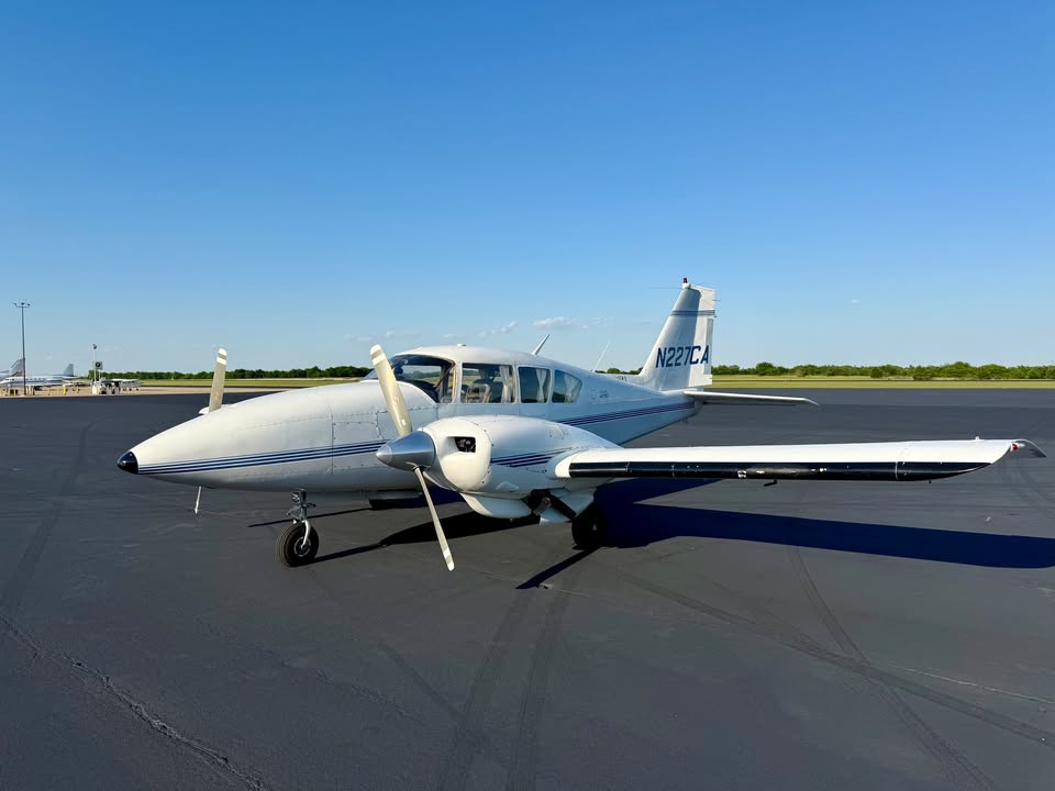 1971 Piper Aztec Turbo E, photo 4