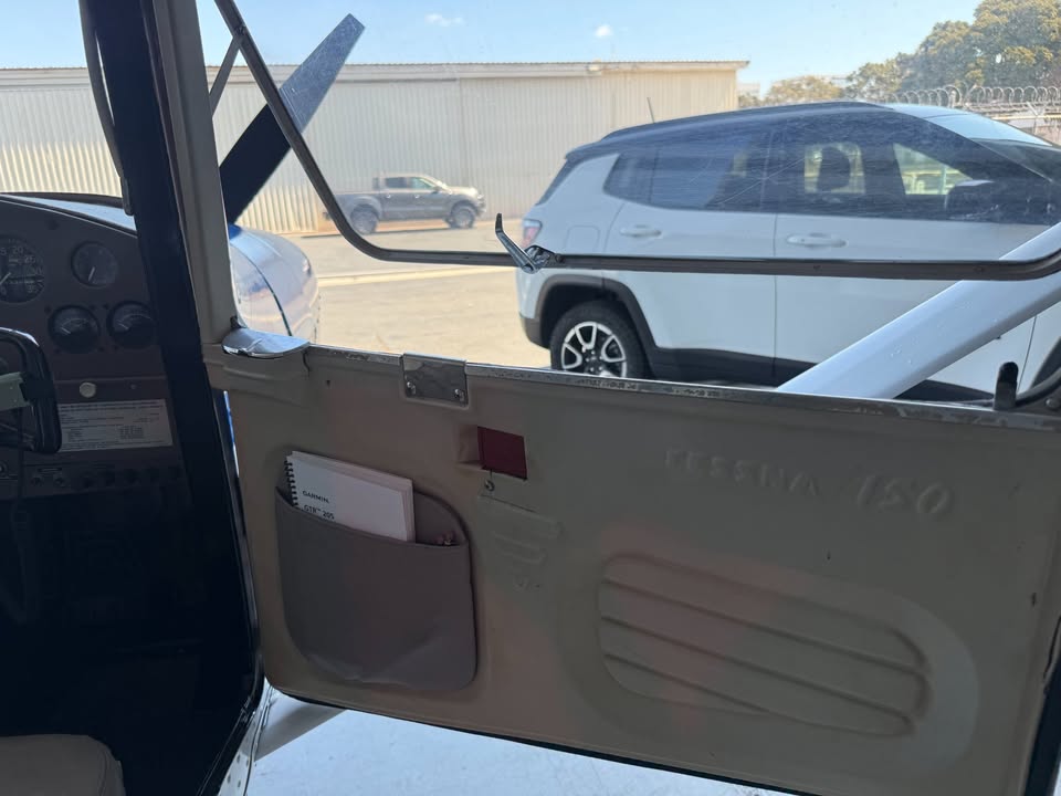 1964 Cessna 150D, photo 10