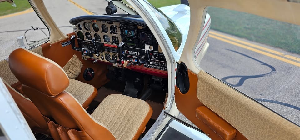 1976 Piper Arrow II, photo 11