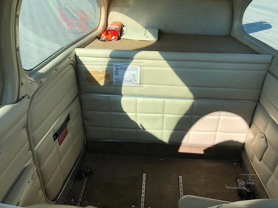 1962 Beechcraft bonanza P35, photo 14