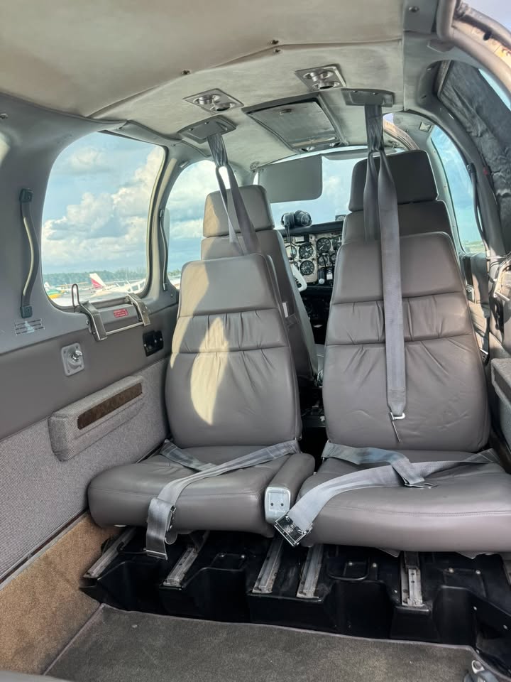 1974 Beechcraft baron 58, photo 7