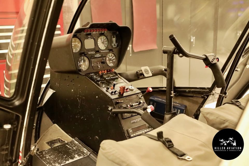 2010 Robinson R44 Raven 2, photo 10