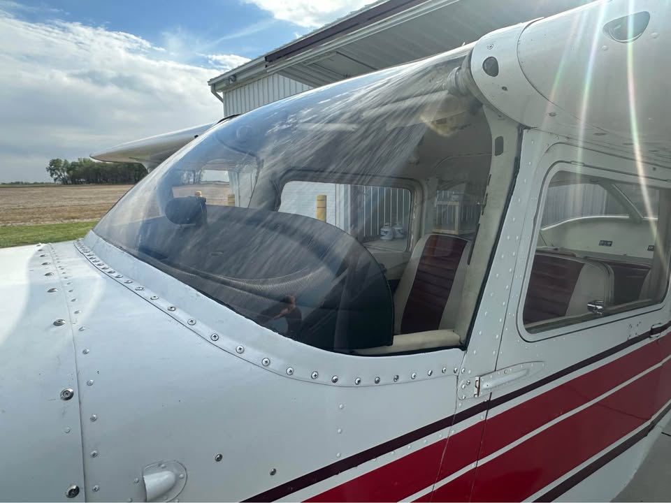 1963 Cessna 172d, photo 10