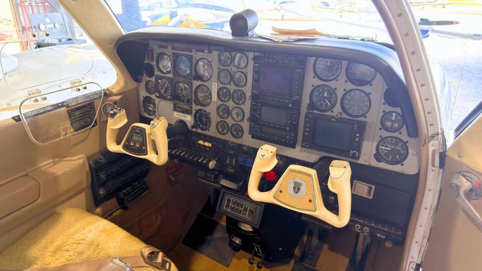 1991 Beechcraft baron58, photo 15