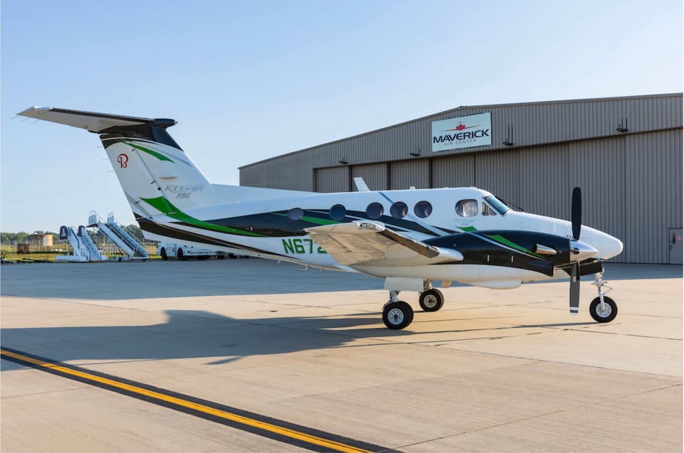1981 Beechcraft King Air F90, photo 2