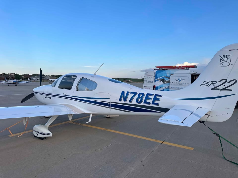 2002 Cirrus sr 22, photo 3
