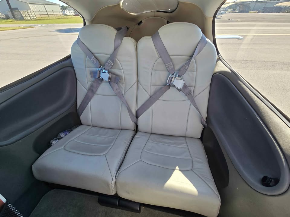 2002 Cirrus sr 22, photo 9