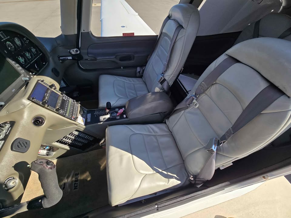 2002 Cirrus sr 22, photo 10