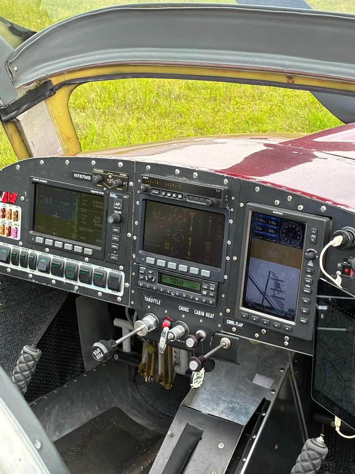 Van's Aircraft RV-12 Light Sport, photo 3