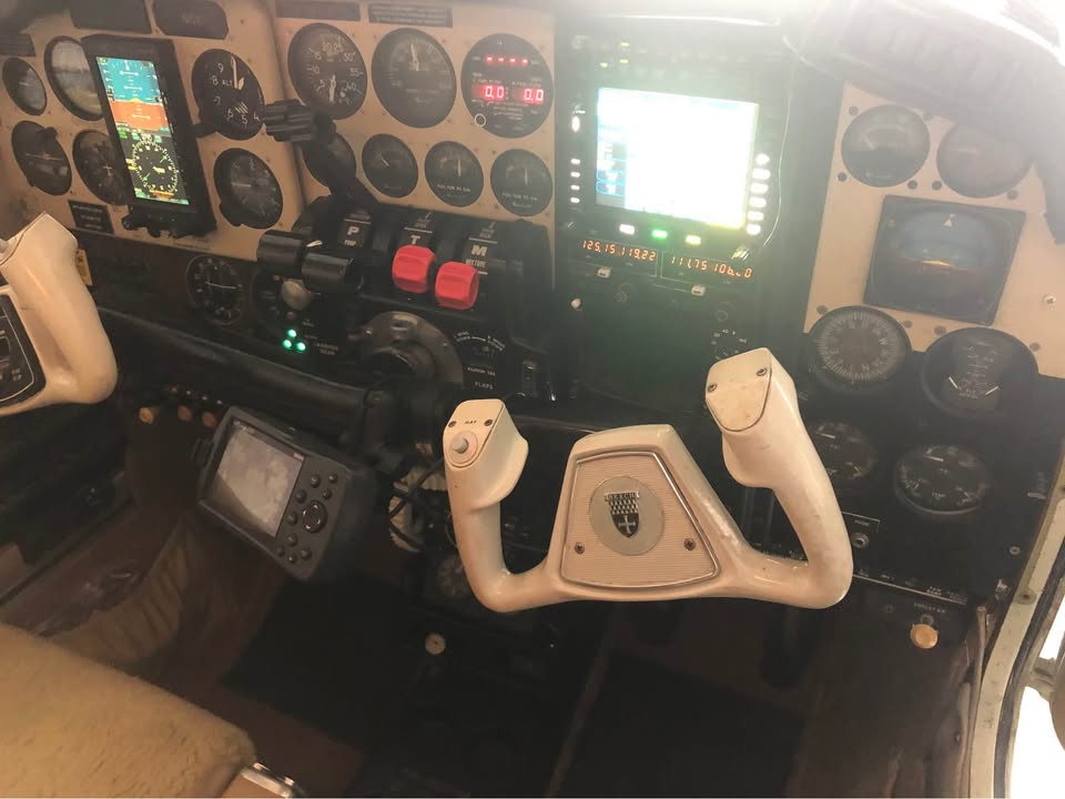 1979 Beechcraft 58p, photo 4
