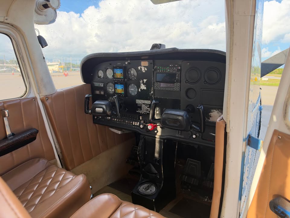 1977 Cessna 172N Skyhawk, photo 11