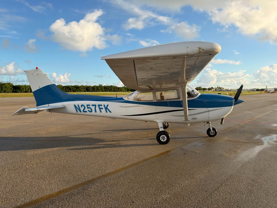 1977 Cessna 172N Skyhawk, photo 5
