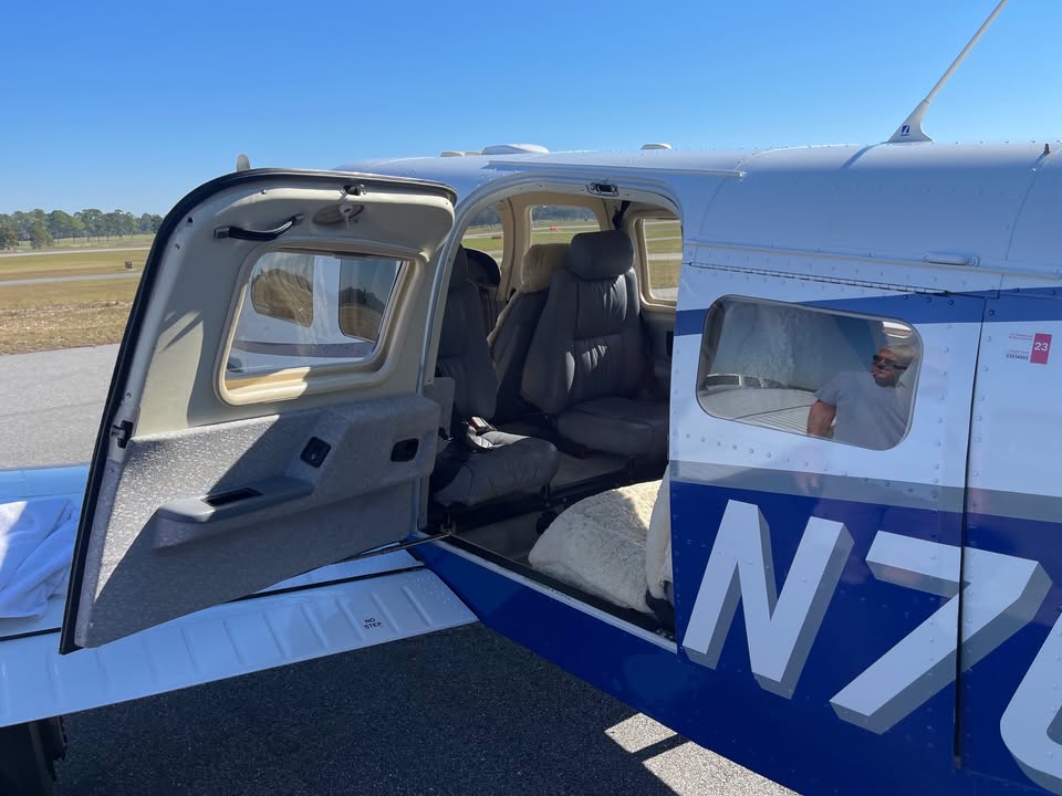 2001 Piper PA32-301, photo 9