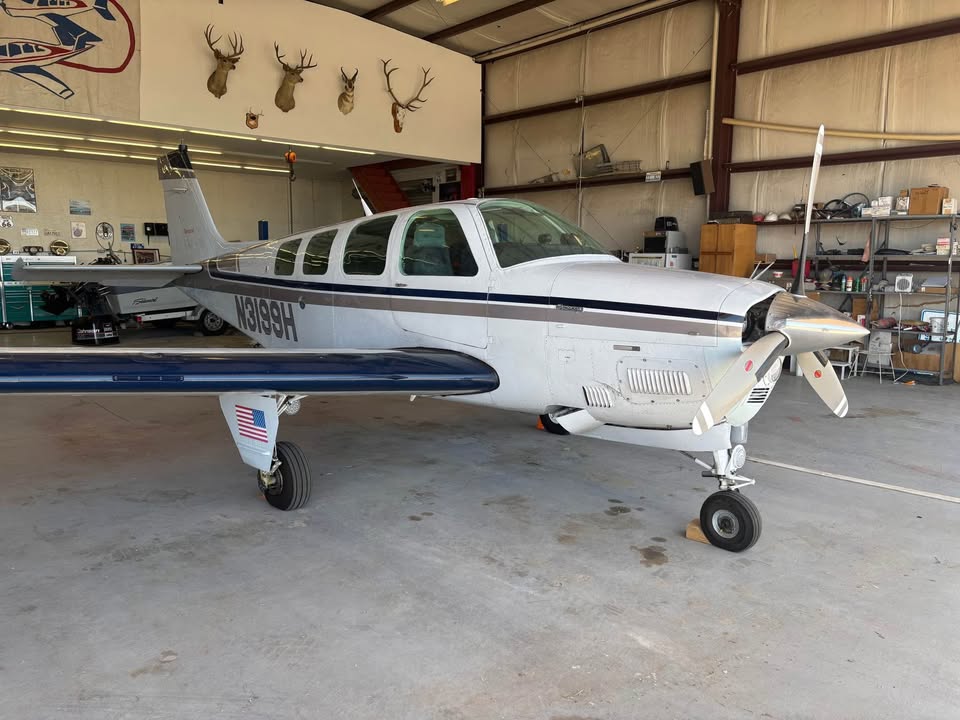 1996 Beechcraft A36 bonanza, photo 17