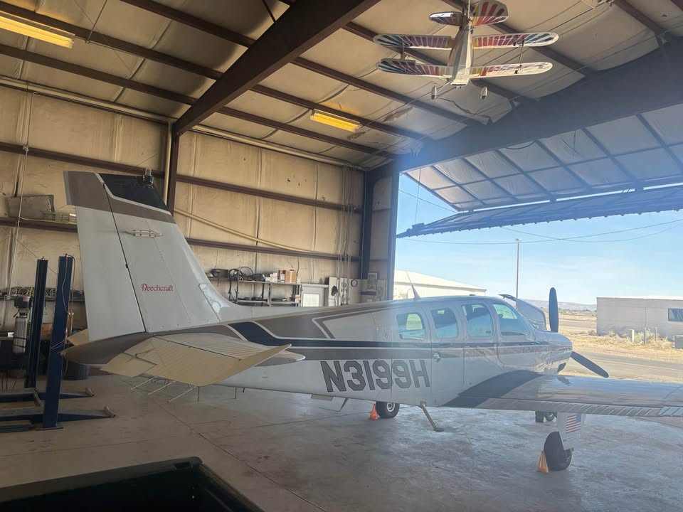 1996 Beechcraft A36 bonanza, photo 19
