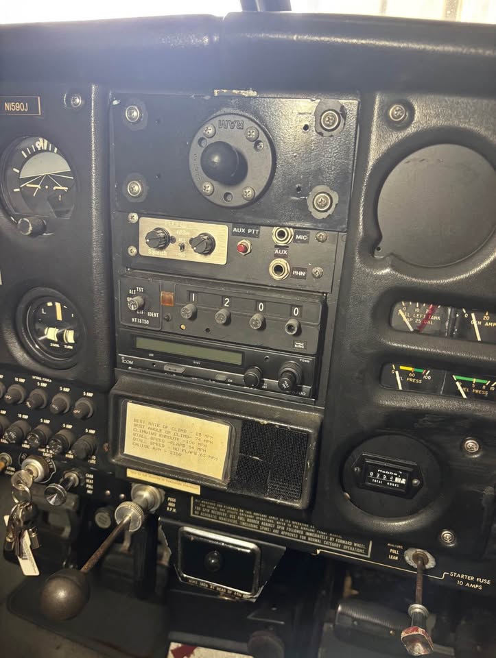 1967 Piper Cherokee, photo 5