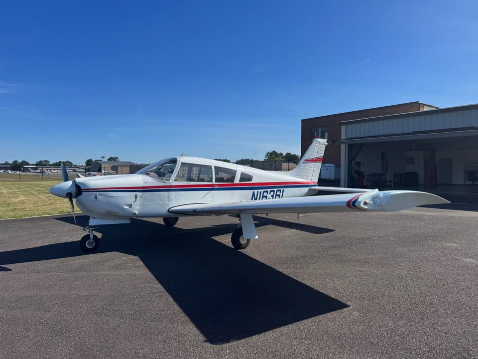 1973 Piper arrow 2, PA28-200R, photo 2