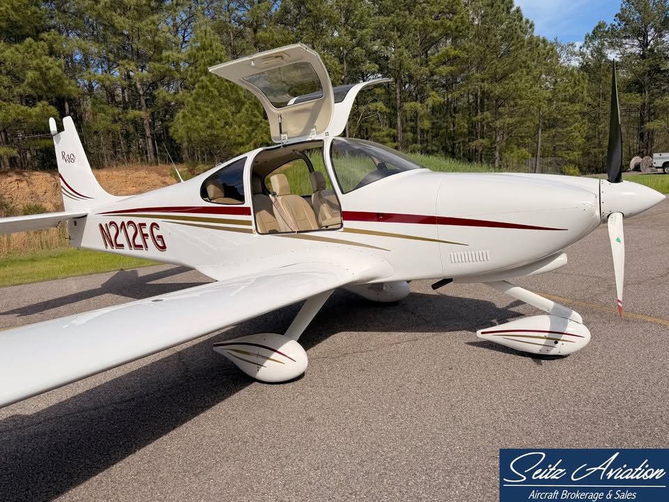 2012 Vans RV-10, photo 4