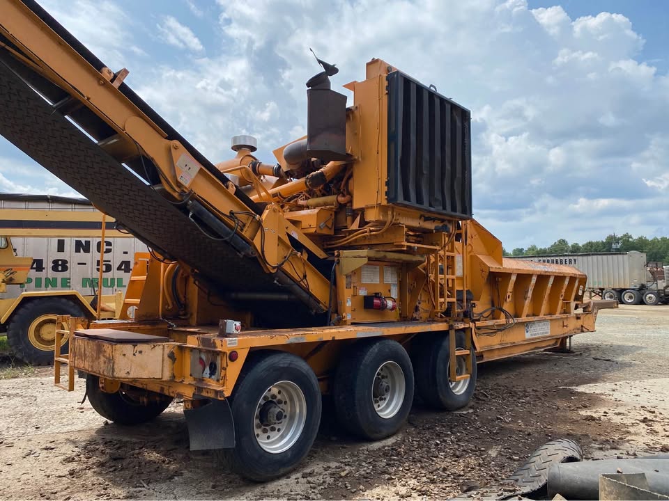 Bandit Wood Grinder 3680 year 2010 or trade for plane or helicopter, open to trades what do you have, photo 3
