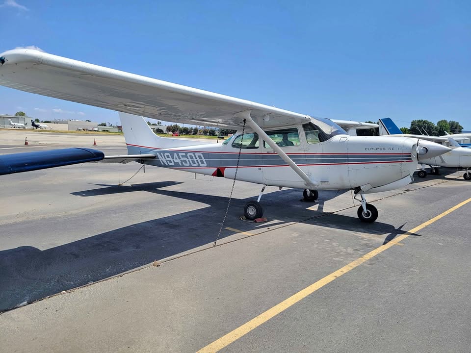 Aircraft 1984 cassna 172RG, photo 1