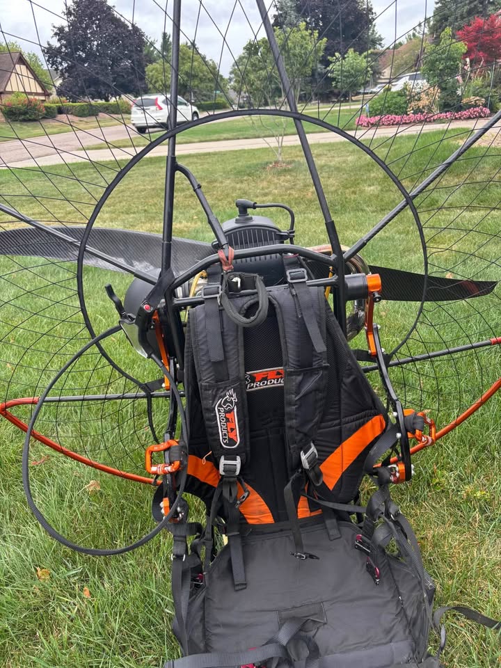 Fly Products eclipse Atom 80 Paramotor, photo 3