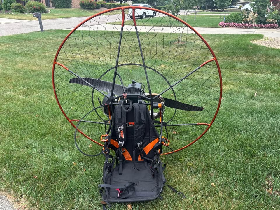 Fly Products eclipse Atom 80 Paramotor, photo 2