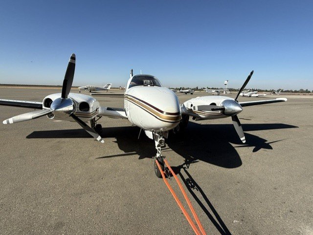 1981 Beechcraft Baron 58P, photo 5