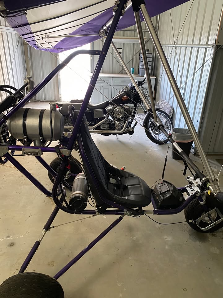 2017 Evolution Revo Soaring Trike, photo 5