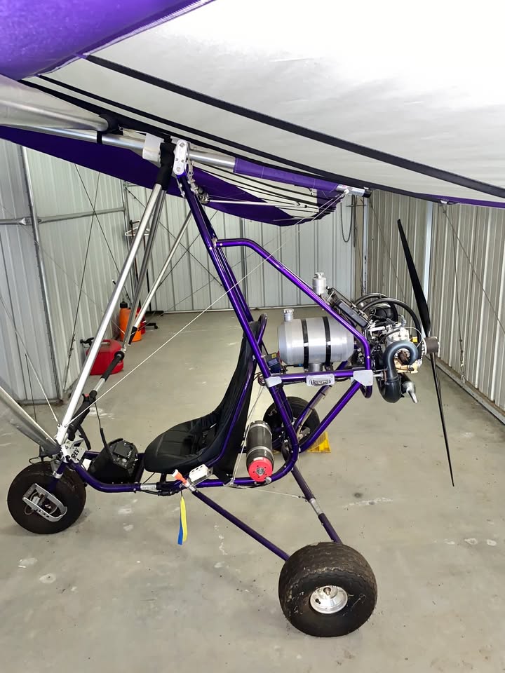 2017 Evolution Revo Soaring Trike, photo 4