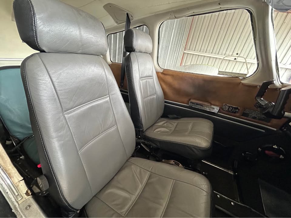1977 Piper Cherokee 140, photo 7