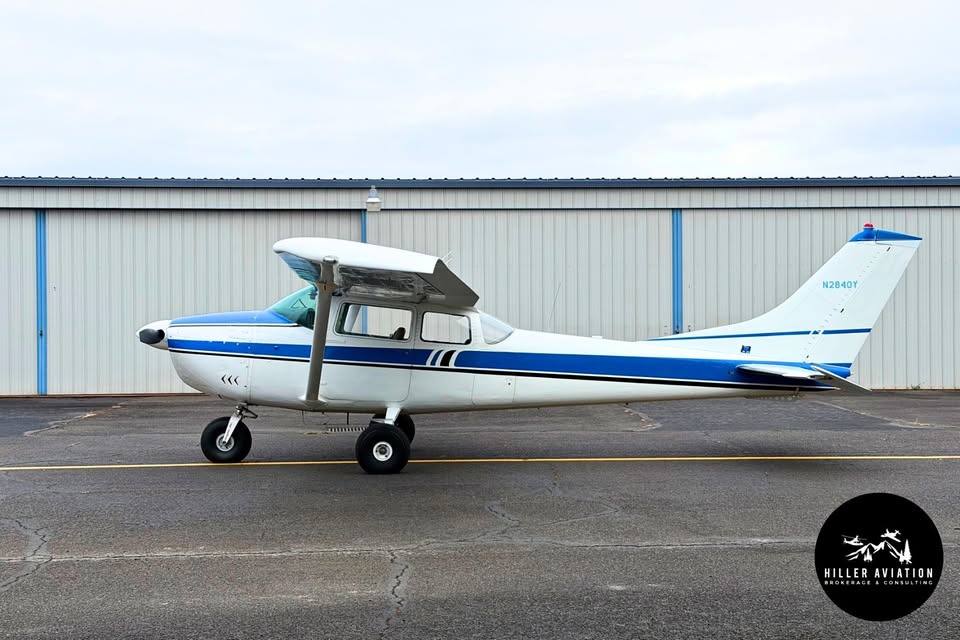 1962 Cessna 182E, photo 1