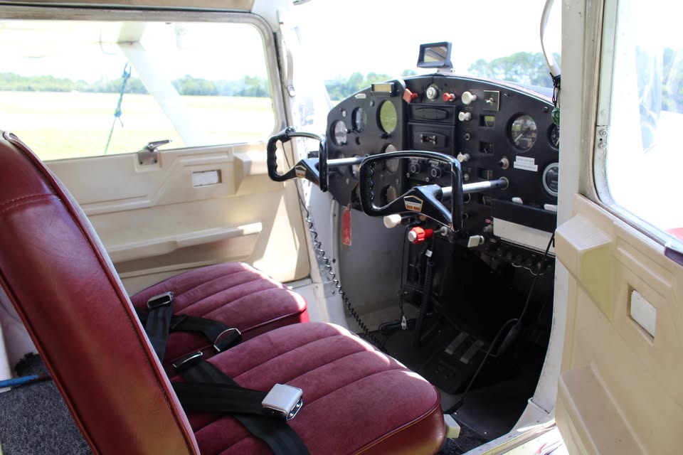 1967 Cessna 150f, photo 5