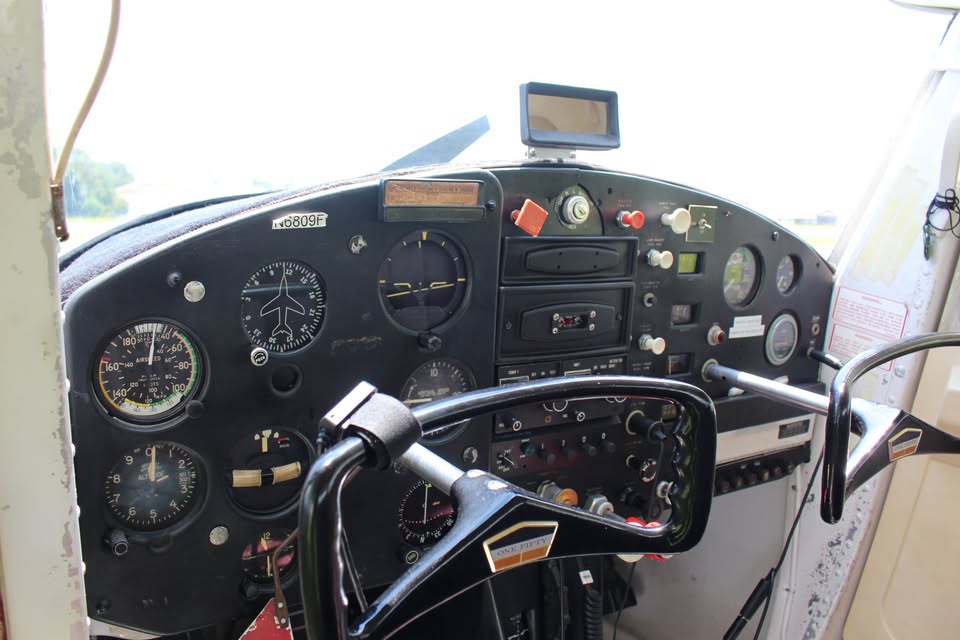 1967 Cessna 150f, photo 6