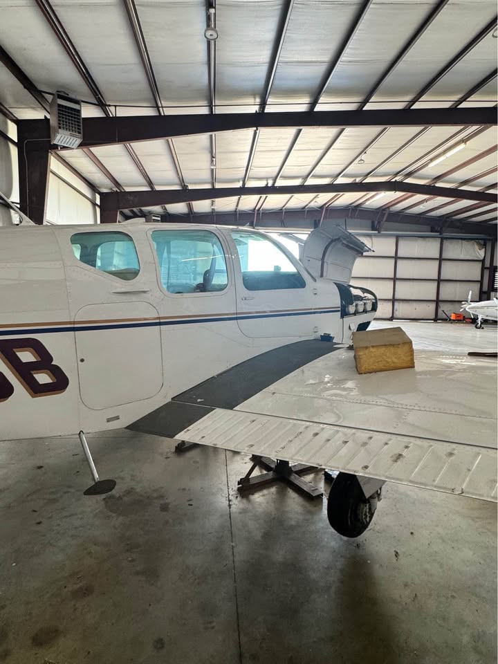 1954 Beechcraft Bonanza E35, photo 4