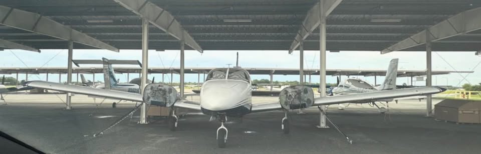1978 Piper Piper PA 34-200T, photo 2