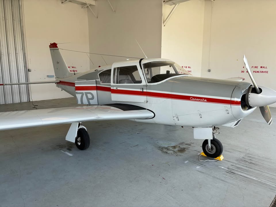 1959 PA24-180 Piper Comanche, photo 2