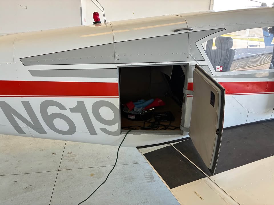 1959 PA24-180 Piper Comanche, photo 3