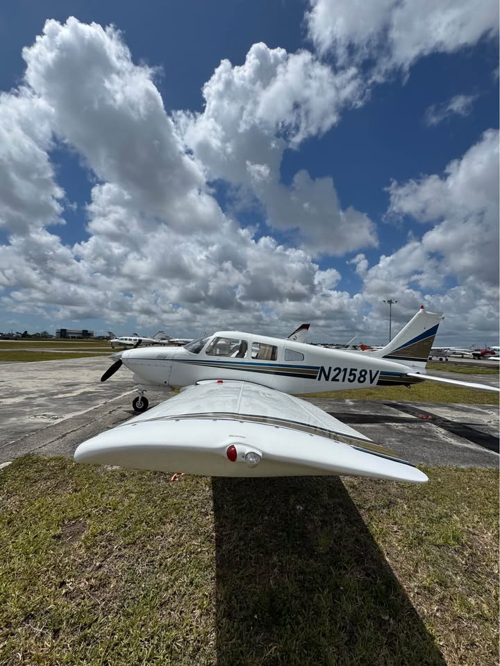1978 Piper Turbo Arrow III PA-28-201T, photo 4