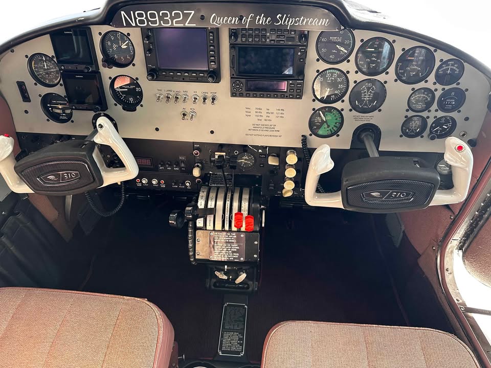 1962 Cessna 310G, photo 5