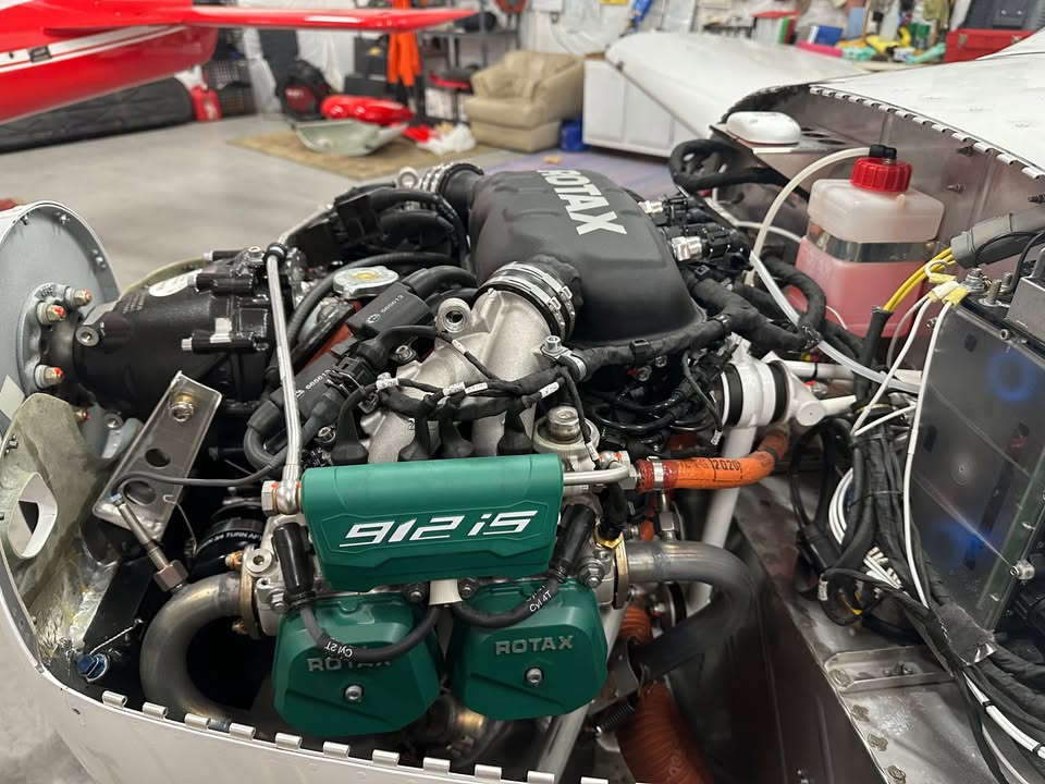 RV-12iS, photo 10