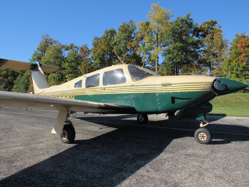 1979 Piper Turbo Arrow IV, photo 2