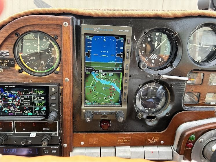 Aircraft -Beechcraft Bonanza- C-35 -V Tail-1952, photo 3